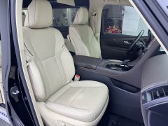 Toyota Vellfire Crown Hybrid 2.5L Executive Premier Edition - ფოტო 14