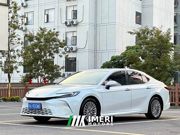 Toyota Camry Hybrid 2.0L HGVP Luxury - ავტომობილი ჩინეთიდან