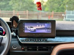 Toyota Camry Hybrid 2.0L HGVP Luxury - ფოტო 20