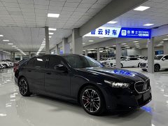 BMW 5 Series 530Li Premier M Sport Package - ფოტო 3