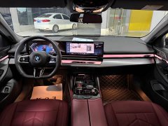BMW 5 Series 530Li Premier M Sport Package - ფოტო 5