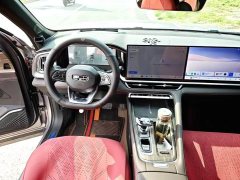 Geely Xingyue L Oriental Radiance 2.0T Automatic Moonlight Edition - ფოტო 6