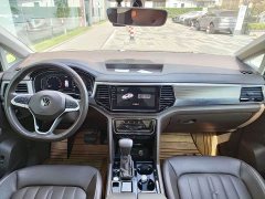 Volkswagen Viloran 330TSI Luxury - ფოტო 8