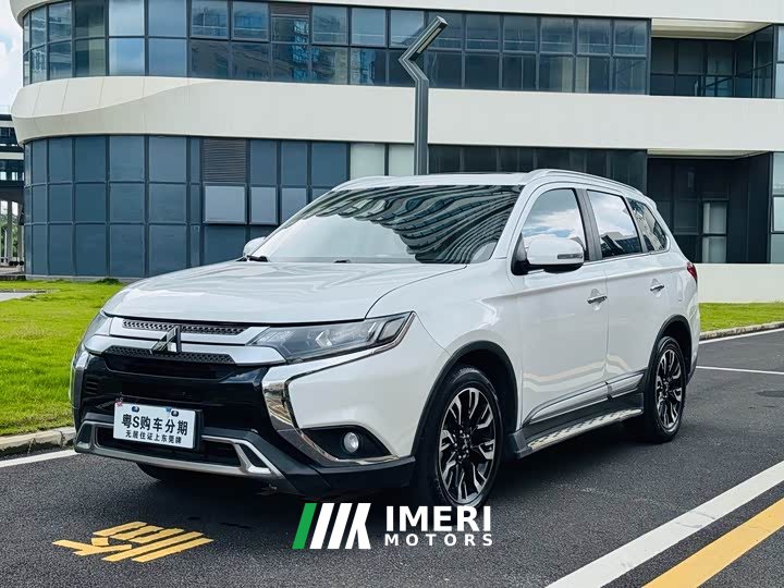 Mitsubishi Outlander 2.4L AWD Enjoy Edition 5-Seater - ავტომობილი ჩინეთიდან