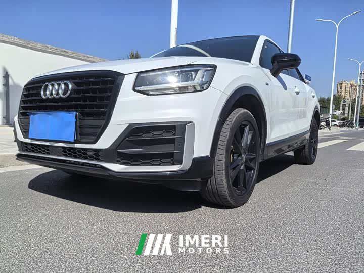 Audi Q2L 35 TFSI Luxury Elegant Edition