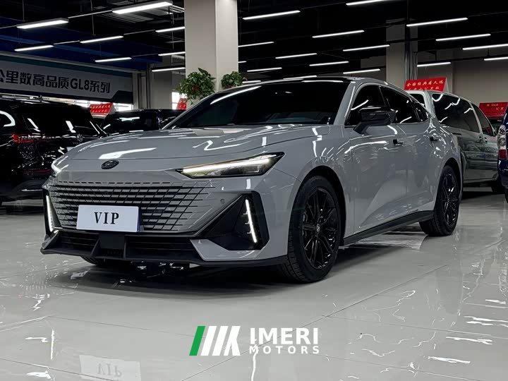 Changan UNI-V 1.5T premium