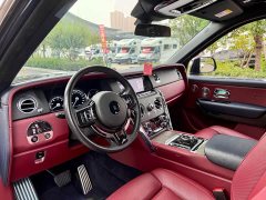 Rolls-Royce Cullinan Four-Seater - ფოტო 4