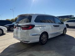 Honda Odyssey 2.0L e:HEV Luxury - ფოტო 5