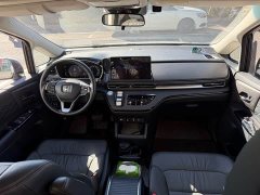 Honda Odyssey 2.0L e:HEV Luxury - ფოტო 7