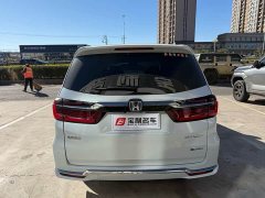 Honda Odyssey 2.0L e:HEV Luxury - ფოტო 9
