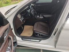 BMW 5 Series Facelift 525Li M Sport Package - ფოტო 11