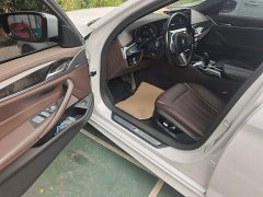 BMW 5 Series Facelift 525Li M Sport Package - ფოტო 12