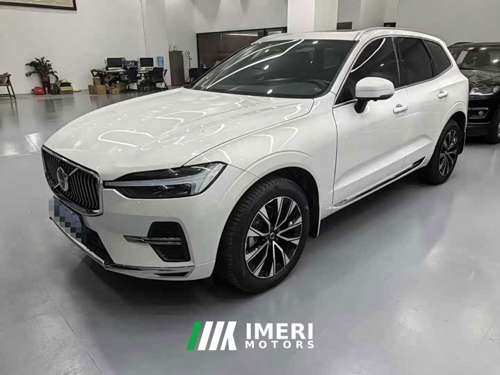 Volvo XC60 B5 AWD Smart Remote Luxury Edition