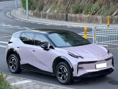 Zeekr X Five-Seat Rear-Wheel Drive - ფოტო 6