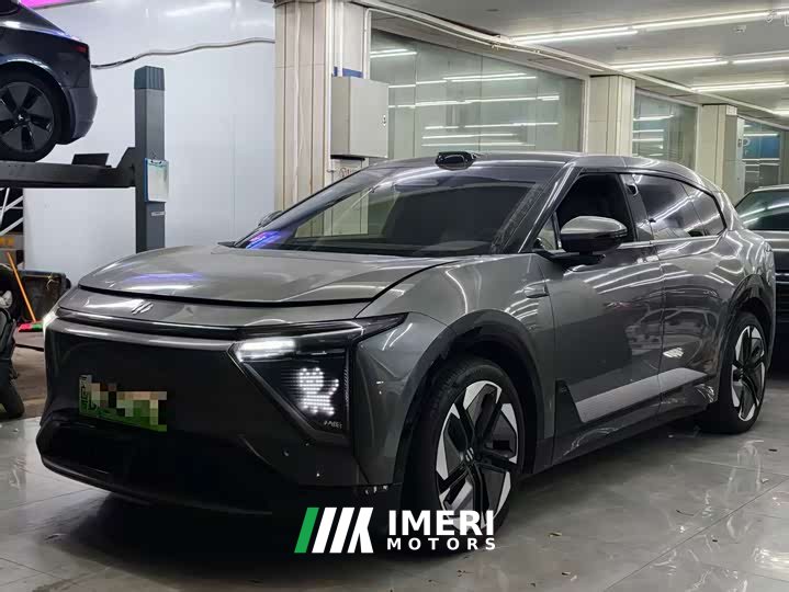 HiPhi Y 810km Long Range Edition