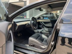 Tesla Model 3 Rear-Wheel Drive - ფოტო 4