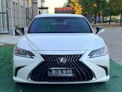 Lexus ES 200 Excellence Edition - ფოტო 2