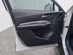 Cadillac XT4 28T FWD Luxury - ფოტო 19