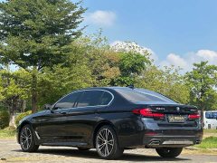 BMW 5 Series 530Li Premier M Sport Package - ფოტო 4