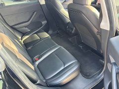 Tesla Model Y Rear-Wheel Drive - ფოტო 6