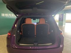 Li Auto L9 Max - ფოტო 9