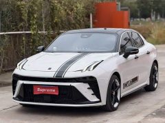 Lynk & Co 03 2.0T Diesel DCT Pro - ფოტო 1