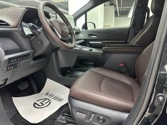 Toyota Gravia 2.5L Hybrid Respect MAX AWD Edition - ფოტო 12