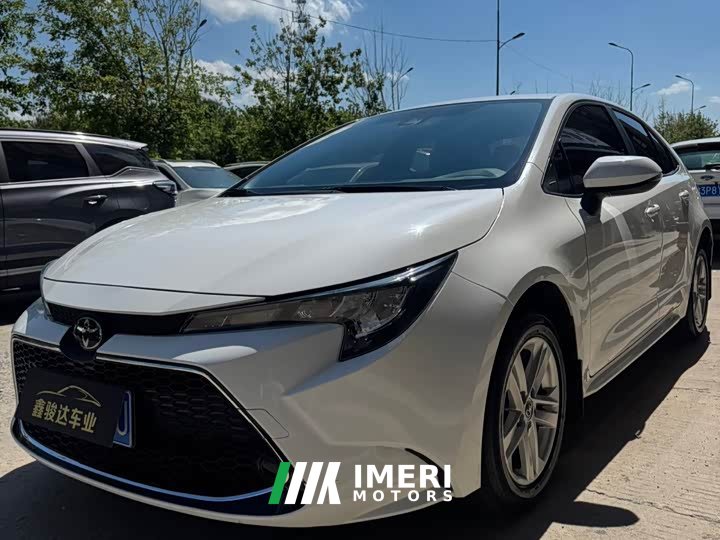 Toyota Corolla 1.8L CVT Luxury