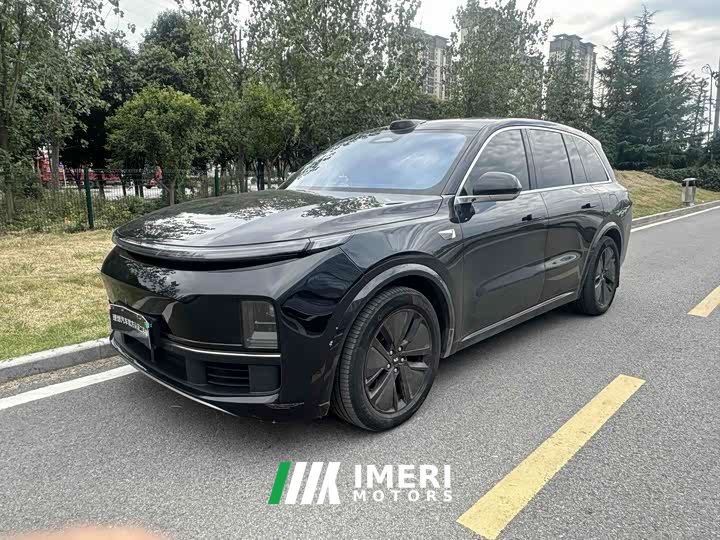 Li Auto L8 Max