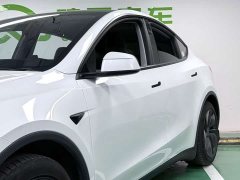 Tesla Model Y Long Range All-Wheel Drive - ფოტო 13