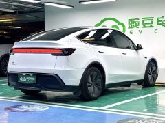Tesla Model Y Long Range All-Wheel Drive - ფოტო 15