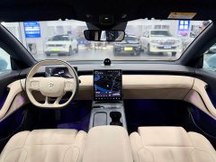 NIO ET5T 75kWh Touring - ფოტო 10