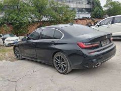 BMW 3 Series 325Li M Sport Package - ფოტო 9