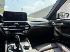 BMW 5 Series (Imported) 540i Elegance M Sport Package - ფოტო 19