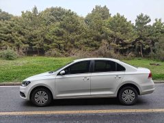 Volkswagen Santana 1.5L Manual Fashion Edition - ფოტო 10