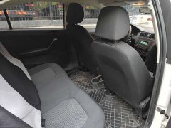 Volkswagen Santana 1.5L Manual Fashion Edition - ფოტო 9