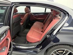 BMW 5 Series 525Li M Sport Package - ფოტო 14