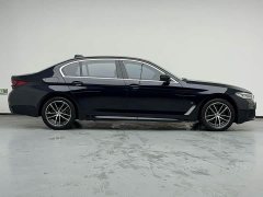 BMW 5 Series 525Li M Sport Package - ფოტო 8