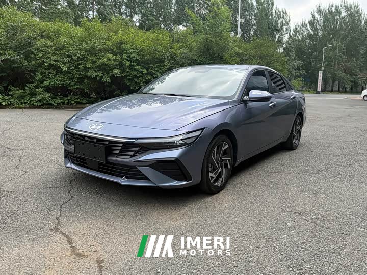 Hyundai Elantra 1.5L CVT Luxury - ავტომობილი ჩინეთიდან