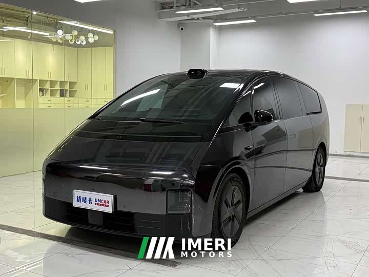 Li Auto Li Xiang MEGA Ultra - ავტომობილი ჩინეთიდან
