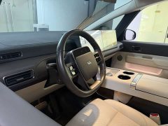 Li Auto Li Xiang MEGA Ultra - ფოტო 9