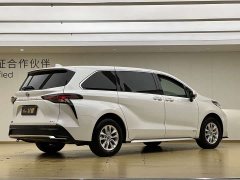 Toyota Gravia 2.5L Hybrid Comfort Edition - ფოტო 19
