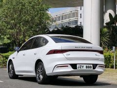 BYD Qin Plus DM-i 120KM Luxury - ფოტო 4