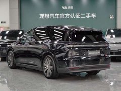 Li Auto i8 Standard Edition - ფოტო 13