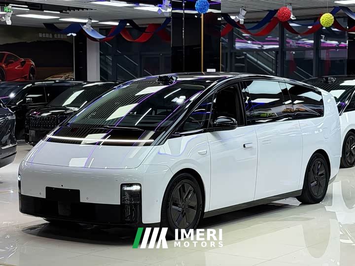 Li Auto Li Xiang MEGA Ultra - ავტომობილი ჩინეთიდან