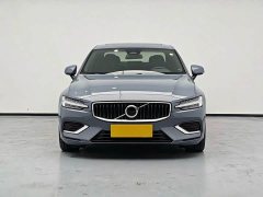 Volvo S60 B4 Smart Luxury Edition - ფოტო 2