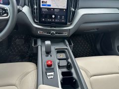 Volvo XC60 B5 AWD Smart Luxury Edition - ფოტო 16