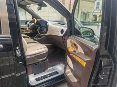 Mercedes-Benz Vito 2.0T Elite 7-Seater - ფოტო 8