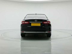 Toyota Camry 2.5G Luxury Edition - ფოტო 3
