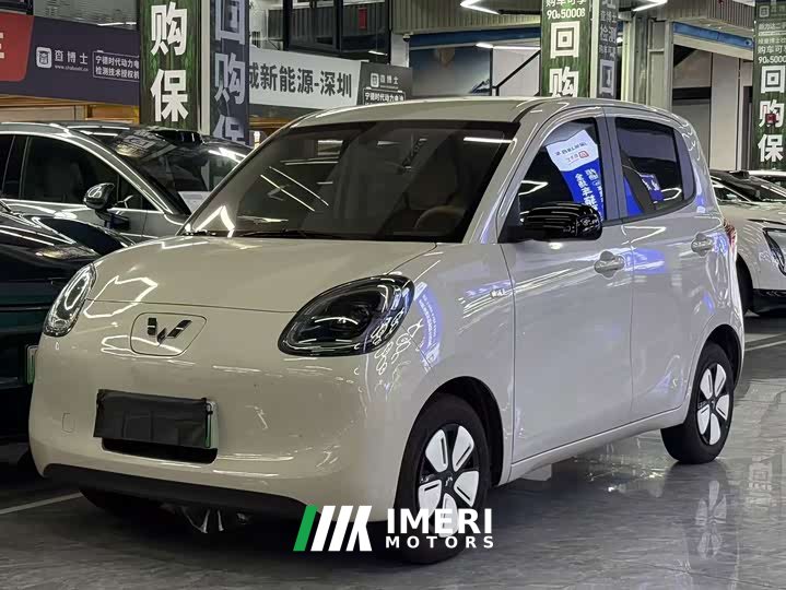 Wuling Hongguang MINIEV Fourth Generation Four-Door Advanced Edition
